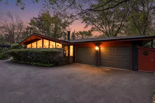 28W521 Purnell Rd, West Chicago, IL 60185 - Photo 4