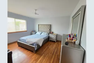 2400 Mark Avenue, Zion, IL 60099 - Photo 8