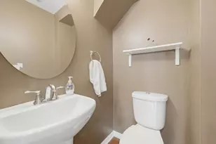 1627 S 14th Ave, Maywood, IL 60153 - Photo 20