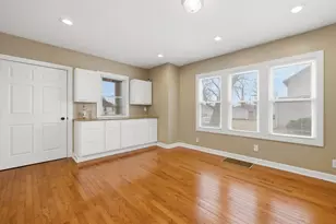 1627 S 14th Ave, Maywood, IL 60153 - Photo 10