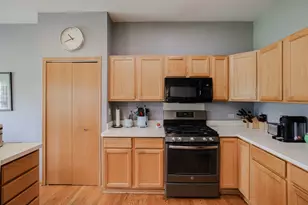 11194 Algonquin Rd, Huntley, IL 60142 - Photo 8