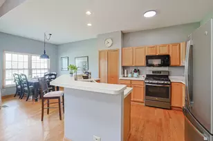 11194 Algonquin Rd, Huntley, IL 60142 - Photo 6