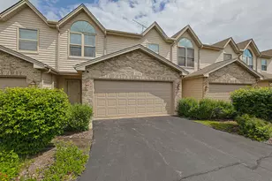 11194 Algonquin Rd, Huntley, IL 60142 - Photo 2