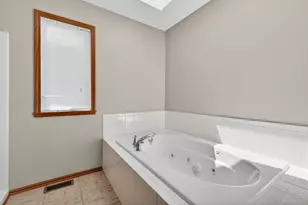 676 Elberon Way, Roscoe, IL 61073 - Photo 20
