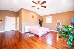 3709 N Ashland Ave, Chicago, IL 60613 - Photo 18