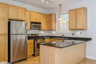 2215 W Augusta Blvd, Chicago, IL 60622 - Photo 2