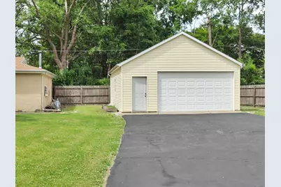 1201 Fairchild Avenue, Joliet, IL 60432 - Photo 4