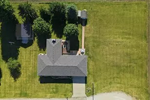 456 N Northland Ave, Amboy, IL 61310 - Photo 14