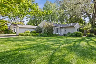 273 Churchill St, Northfield, IL 60093 - Photo 1