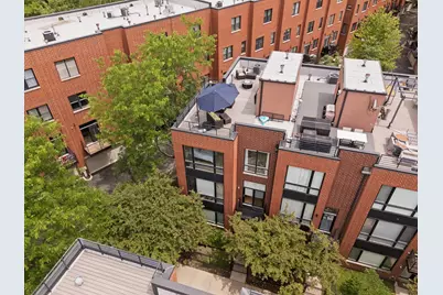 2318 W Wolfram Street, Chicago, IL 60618 - Photo 36