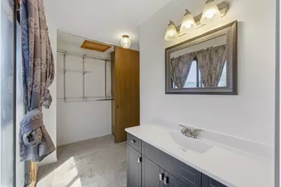 648 Mitchell Court, Gurnee, IL 60031 - Photo 12
