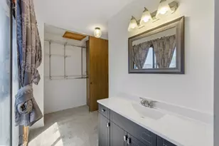 648 Mitchell Ct, Gurnee, IL 60031 - Photo 12