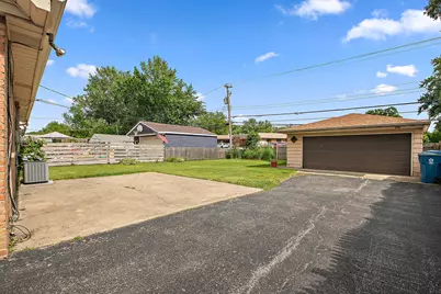 5547 Fairway Drive, Crestwood, IL 60418 - Photo 24