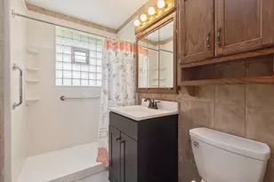 5547 Fairway Dr, Crestwood, IL 60418 - Photo 16