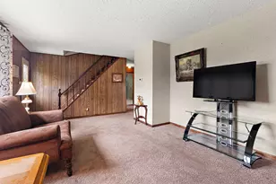 5547 Fairway Dr, Crestwood, IL 60418 - Photo 6