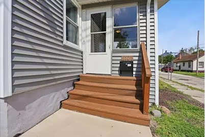 1101 N Western Avenue, Bloomington, IL 61701 - Photo 2