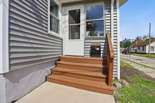 1101 N Western Ave, Bloomington, IL 61701 - Photo 2