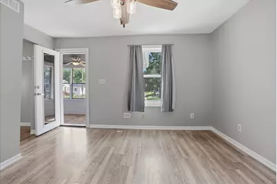 1101 N Western Avenue, Bloomington, IL 61701 - Photo 6