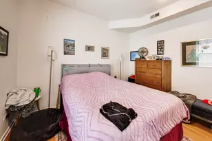 2455 N Sawyer Ave, Chicago, IL 60647 - Photo 12