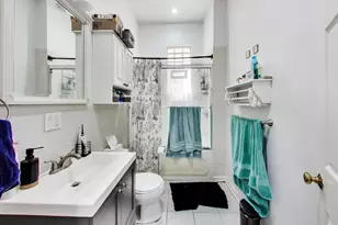 2455 N Sawyer Ave, Chicago, IL 60647 - Photo 46