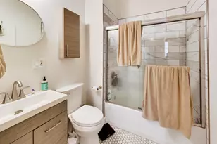 2455 N Sawyer Ave, Chicago, IL 60647 - Photo 34