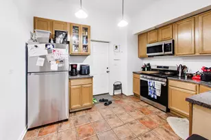 2455 N Sawyer Ave, Chicago, IL 60647 - Photo 40