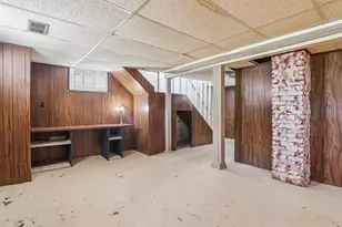470 N Prairie Ave, Mundelein, IL 60060 - Photo 28