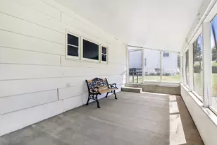 470 N Prairie Ave, Mundelein, IL 60060 - Photo 34