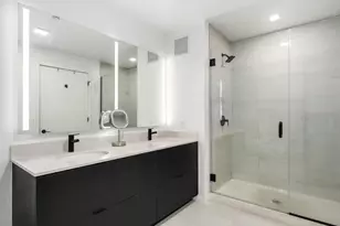 225 N Elizabeth St, Chicago, IL 60607 - Photo 14