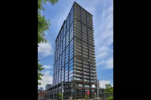 225 N Elizabeth St, Chicago, IL 60607 - Photo 1