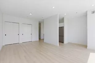 948 W Sunnyside Ave, Chicago, IL 60640 - Photo 8