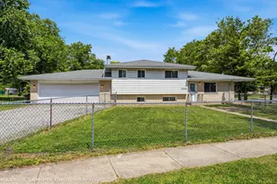 16388 Terry Ln, Oak Forest, IL 60452 - Photo 1