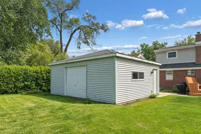 18646 Golfview Avenue, Homewood, IL 60430 - Photo 26