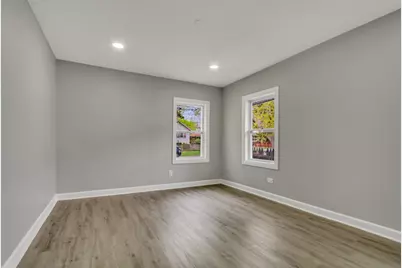 127 N Victory Street, Waukegan, IL 60085 - Photo 18