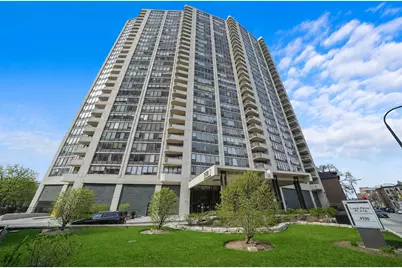 3930 N Pine Grove Avenue #316, Chicago, IL 60613 - Photo 1