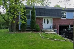 427 Devon Ln, Bolingbrook, IL 60440 - Photo 1