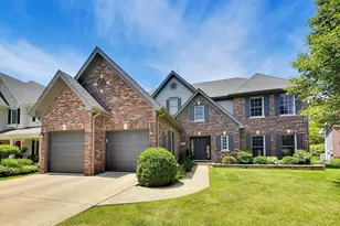 724 Fairfield Ct, Westmont, IL 60559 - Photo 1