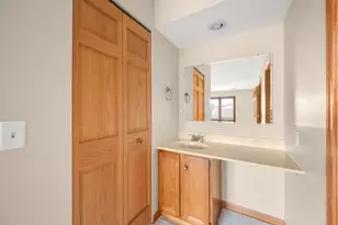 1833 Kerrybrook Ct, Sycamore, IL 60178 - Photo 20
