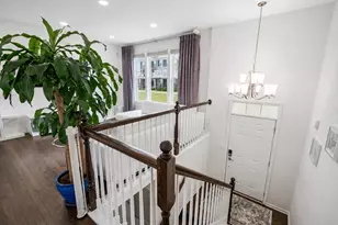 3155 Coral Ln, Glenview, IL 60026 - Photo 2