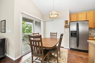 518 Conservatory Ln, Aurora, IL 60502 - Photo 6