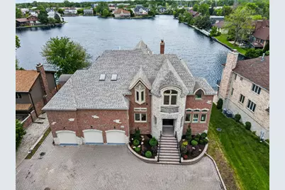 9609 Reding Circle, Des Plaines, IL 60016 - Photo 2