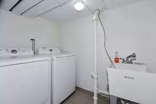 2140 Dobson St, Evanston, IL 60202 - Photo 14