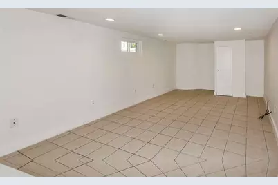 2140 Dobson Street, Evanston, IL 60202 - Photo 12
