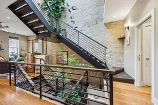 1936 N Hudson Ave, Chicago, IL 60614 - Photo 2