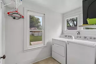 415 N Taylor St, Marengo, IL 60152 - Photo 22