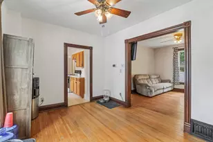 415 N Taylor St, Marengo, IL 60152 - Photo 8