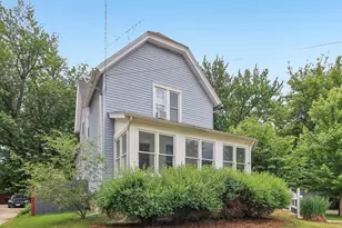 415 N Taylor St, Marengo, IL 60152 - Photo 2