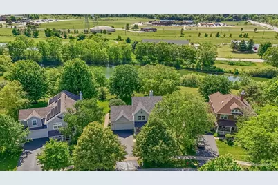 218 Foxford Drive, Cary, IL 60013 - Photo 54