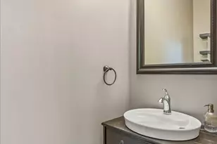 218 Foxford Dr, Cary, IL 60013 - Photo 22