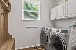 218 Foxford Dr, Cary, IL 60013 - Photo 20